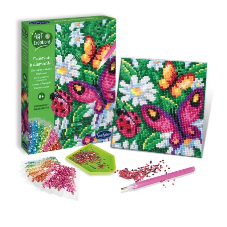 Канава с цветни камъчета пеперуда