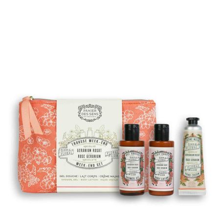 Несесер за път с душ гел, лосион за тяло и крем за ръце...