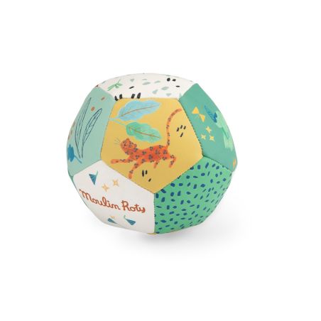 Мека топка колекция гората Мава