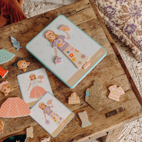 Игра с магнити мода Djeco